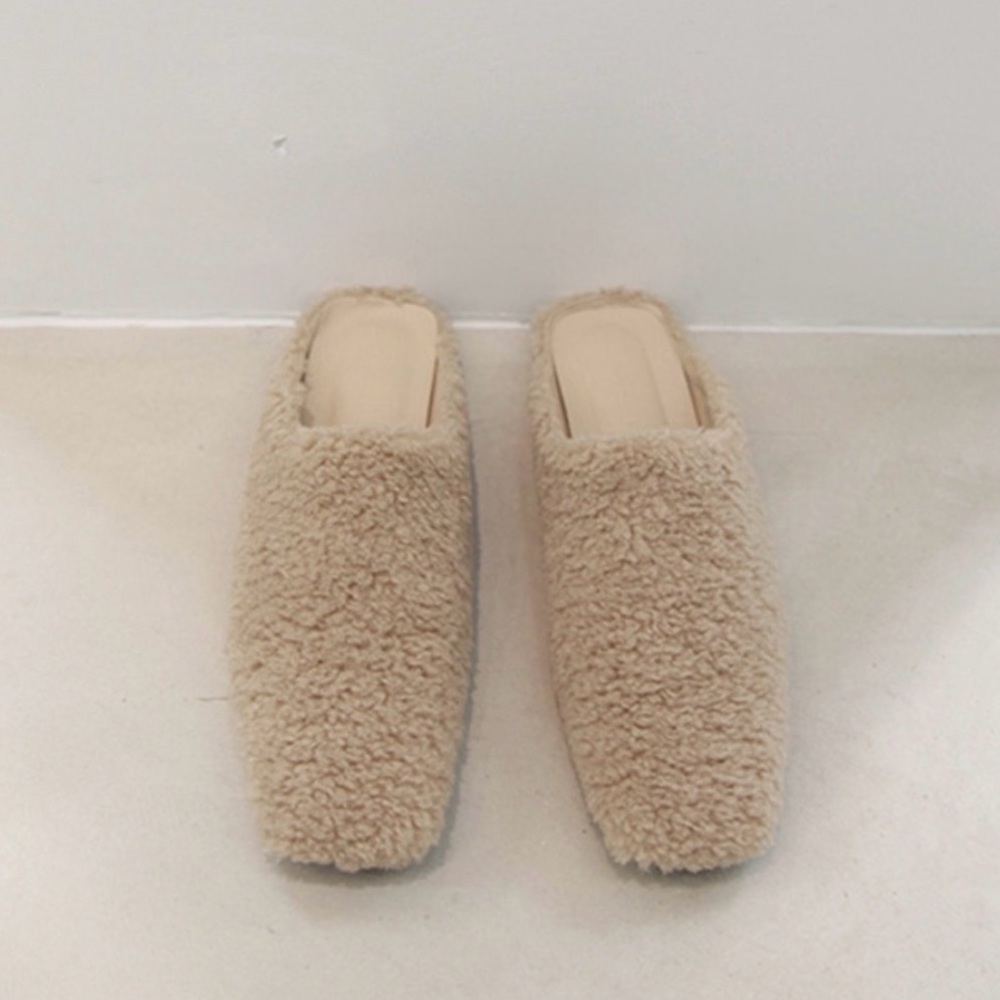 Wconcept Shearling Mules Beige Size 8